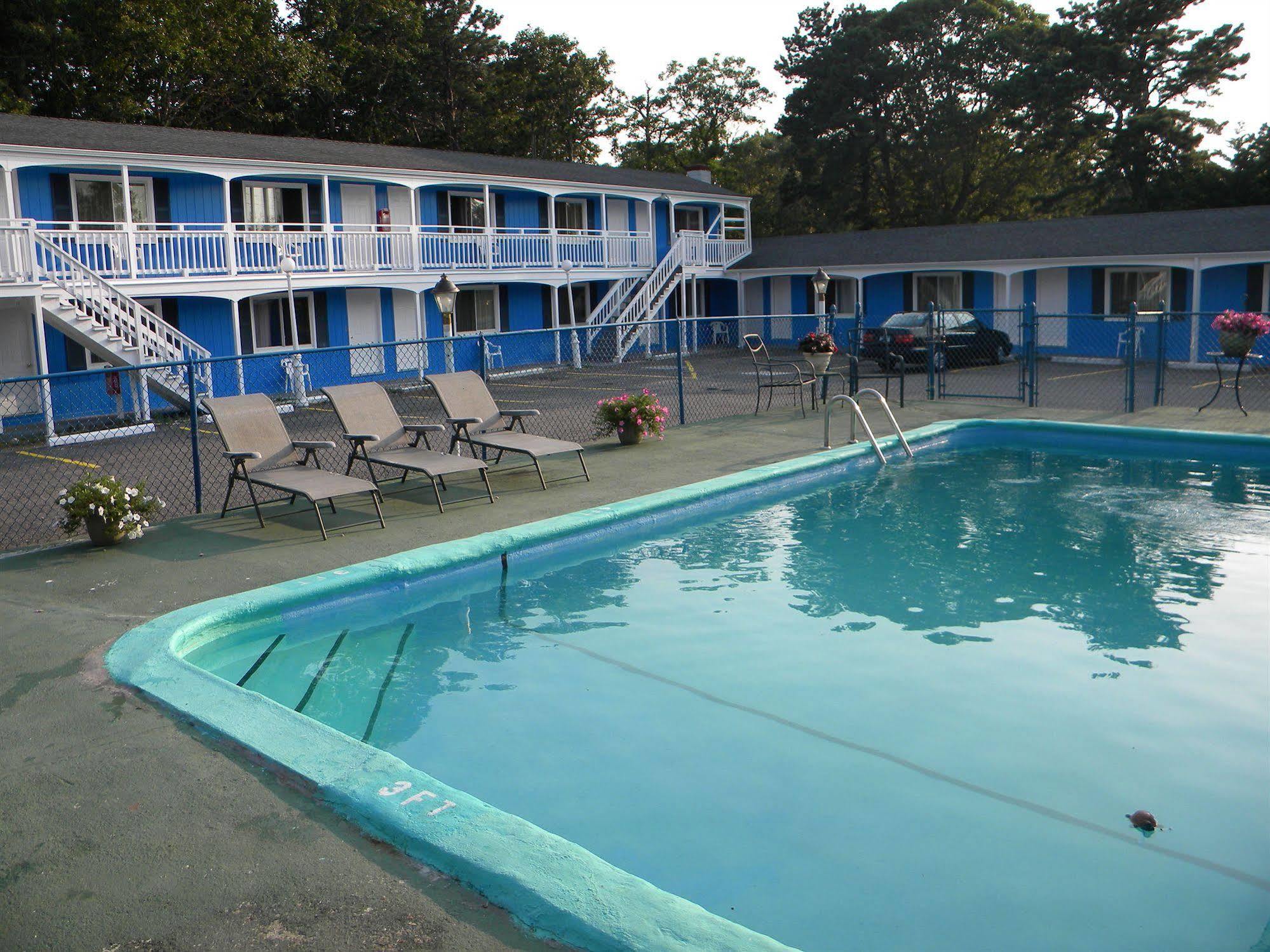 Oceanside Motel Pelabuhan Dennis Luaran gambar