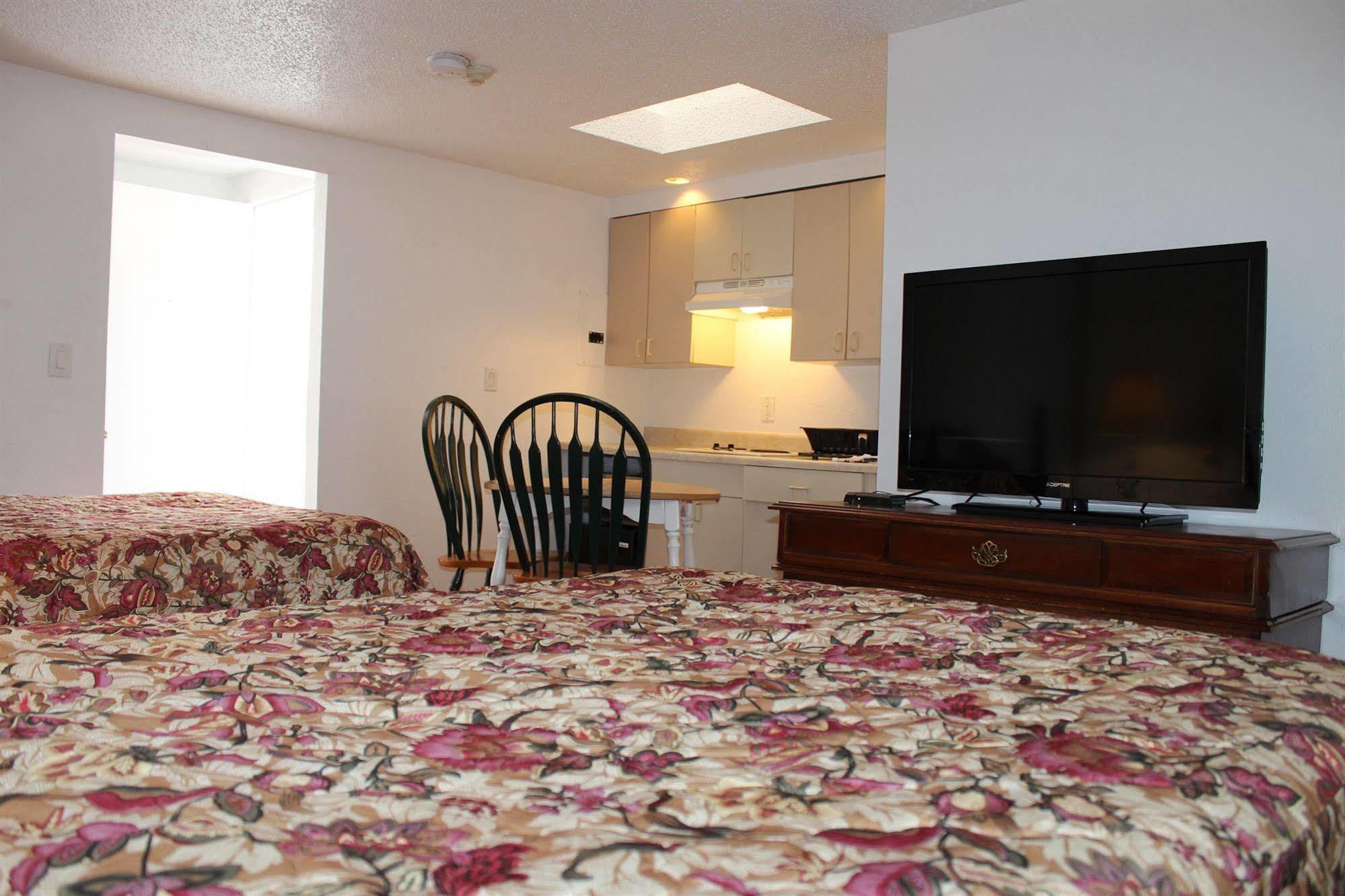 Oceanside Motel Pelabuhan Dennis Luaran gambar